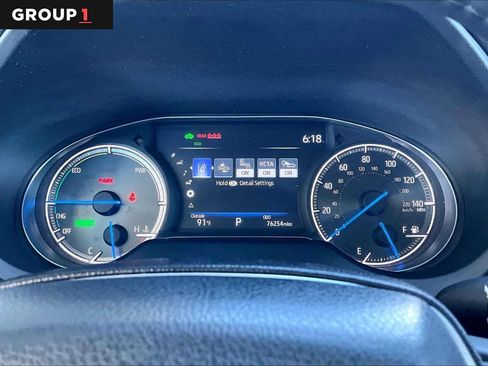 Used 2023 Toyota Venza LE AWD/4WD image 25