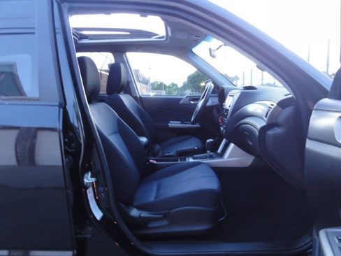 Used 2010 Subaru Forester 2.5X Premium AWD/4WD image 9