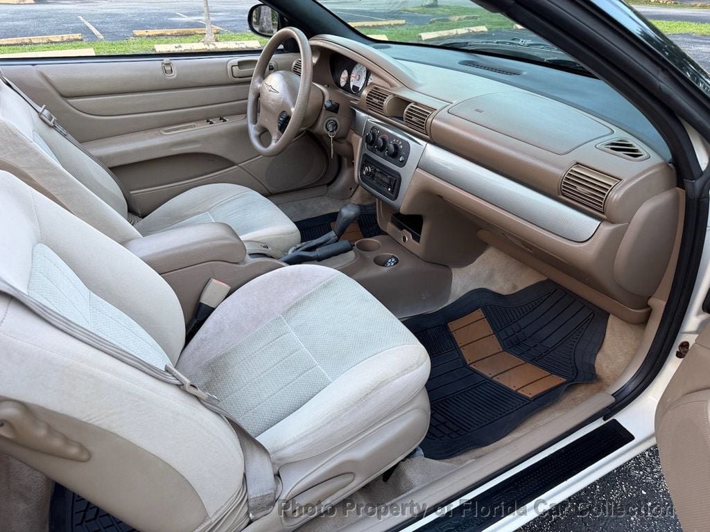 Used 2004 Chrysler Sebring GTC FWD image 39