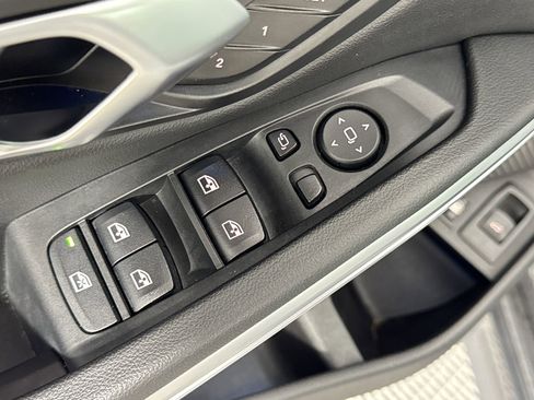 Used 2022 BMW 330e w/ Driving Assistance Package image 13