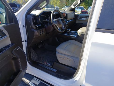 Used 2024 Chevrolet Silverado 1500 RST w/ All Star Edition Plus image 8