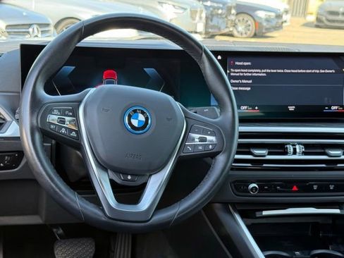 Certified 2023 BMW i4 eDrive40 RWD image 27