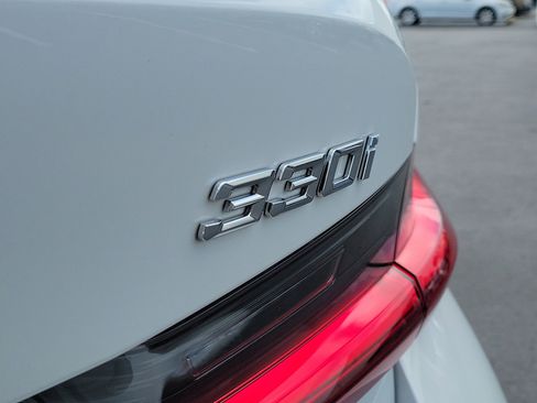 Used 2025 BMW 330i Sedan RWD image 5