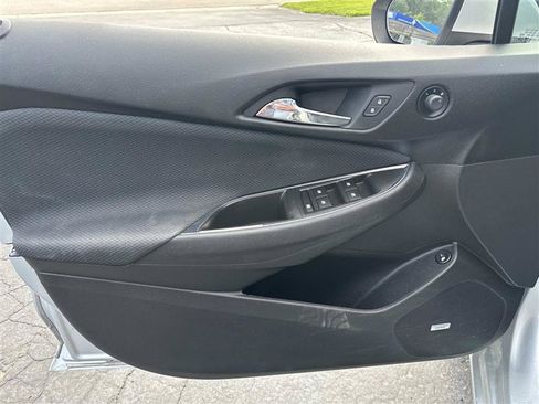 Used 2018 Chevrolet Cruze LT w/ LT True North Edition FWD image 9