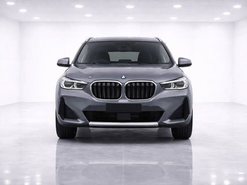 Used 2023 BMW X1 xDrive28i w/ Premium Package image 8