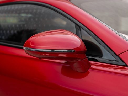 Used 2024 Bentley Continental GT image 19