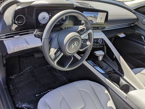 New 2026 Hyundai Elantra Limited image 3