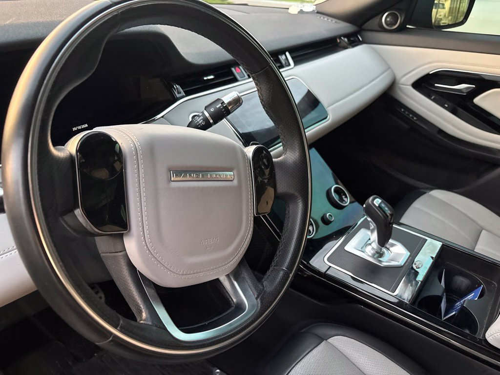 Used 2020 Land Rover Range Rover Evoque First Edition AWD/4WD image 4