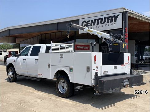 Used 2024 RAM 3500 Tradesman AWD/4WD image 9