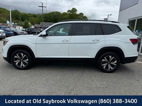 Used 2024 Volkswagen Atlas SE FWD image 8
