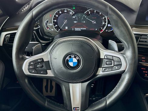 Used 2018 BMW 540i RWD image 19