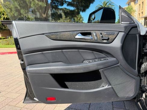 Used 2014 Mercedes-Benz CLS 550 image 36