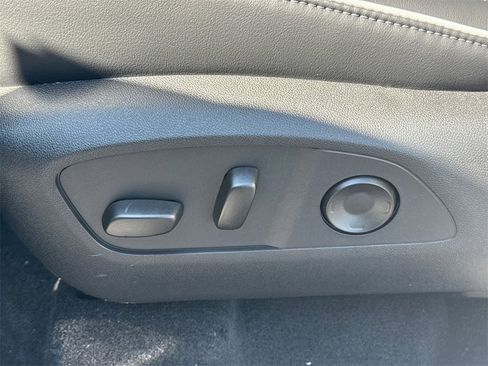 New 2026 Buick Enclave Sport Touring w/ Power Package image 17