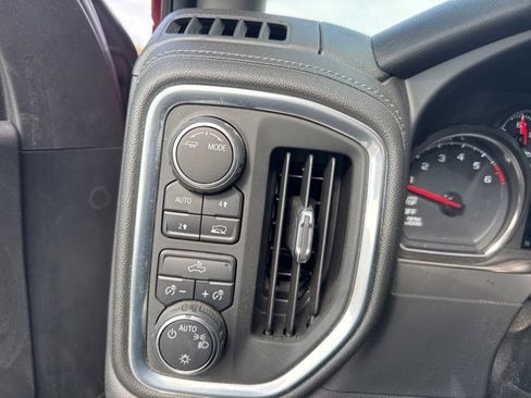 Used 2021 Chevrolet Silverado 1500 LT image 9