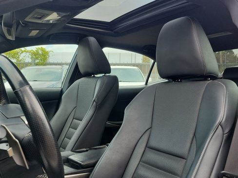 Used 2017 Lexus IS 350 F Sport w/ F Sport Package AWD/4WD image 17