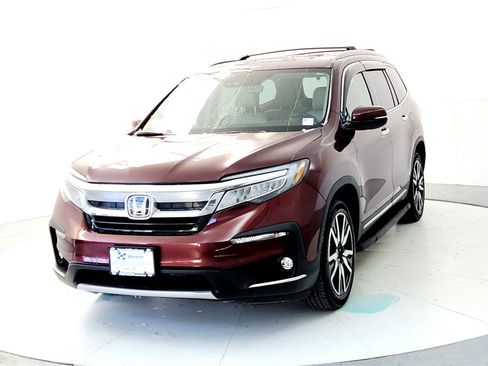 Used 2019 Honda Pilot Elite image 2