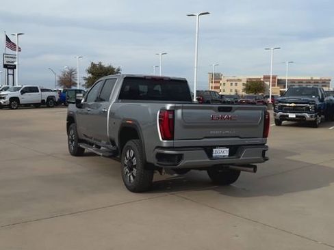 New 2026 GMC Sierra 2500 Denali w/ Denali Reserve Package AWD/4WD image 7