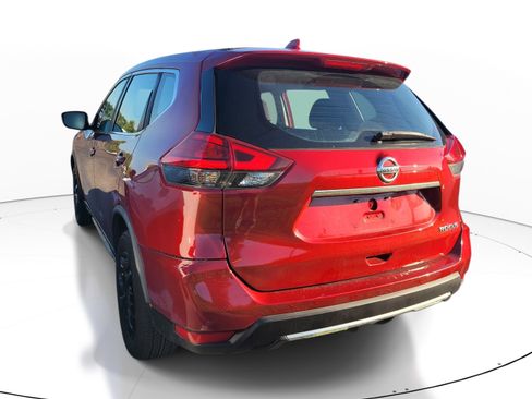 Used 2017 Nissan Rogue S FWD image 6