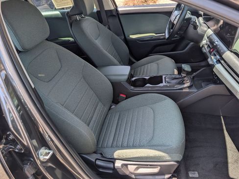 Used 2025 Kia K4 EX FWD image 8