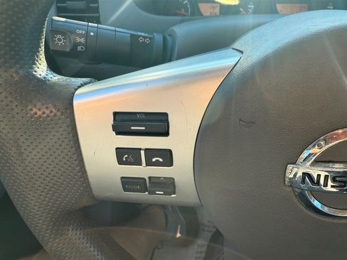 Used 2018 Nissan Frontier SV image 17