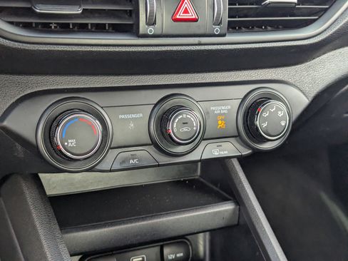 Certified 2022 Kia Forte Sedan image 26