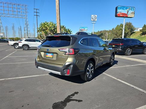 Used 2020 Subaru Outback Limited w/ Tech Package 2 image 7