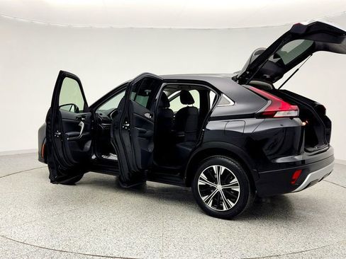 Used 2022 Mitsubishi Eclipse Cross SE image 12
