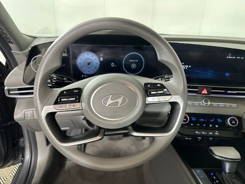 Certified 2024 Hyundai Elantra SEL image 14