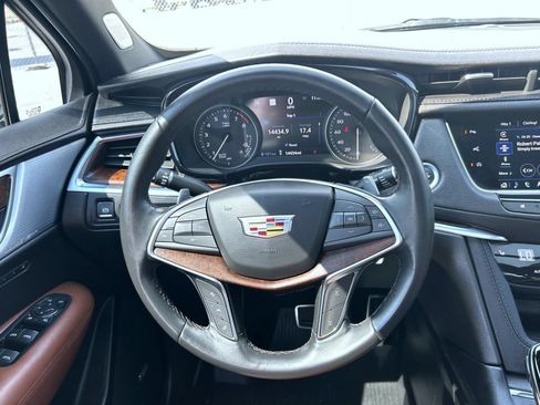 Used 2024 Cadillac XT5 Sportv w/ Technology Package AWD/4WD image 15