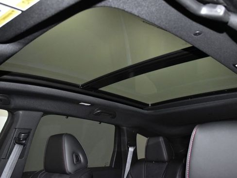 Used 2024 Acura MDX A-Spec image 9