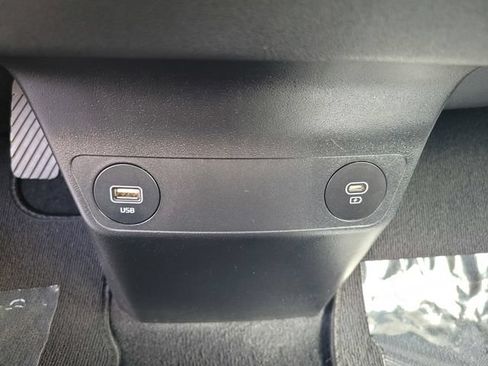 Used 2024 Kia EV6 Light RWD image 24