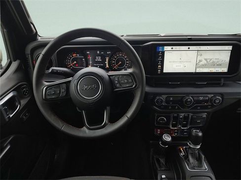 Certified 2024 Jeep Wrangler Unlimited Rubicon image 13