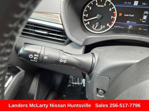 Used 2022 Nissan Altima 2.5 SL AWD/4WD image 28