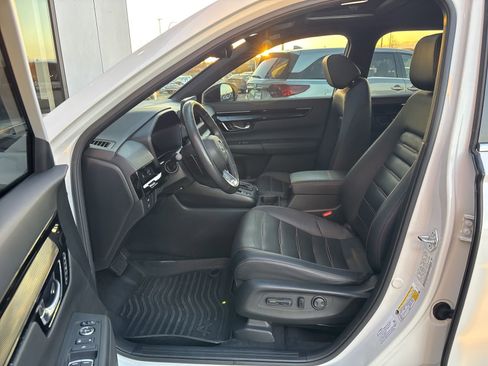 Used 2023 Honda CR-V Sport Touring image 10