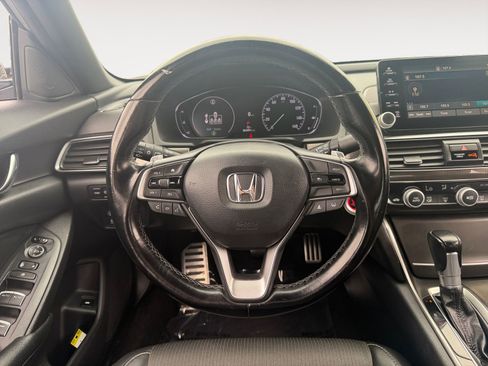 Used 2021 Honda Accord Sport image 12