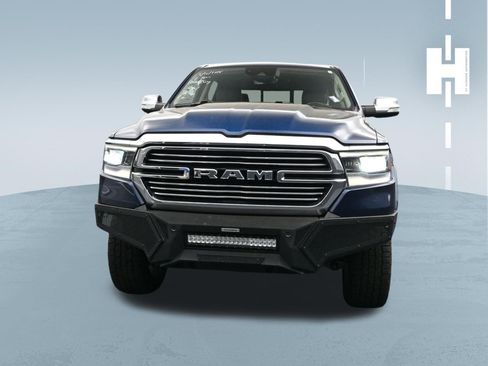 Used 2022 RAM 1500 Laramie AWD/4WD image 2