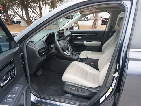 Used 2024 Honda CR-V EX-L image 2
