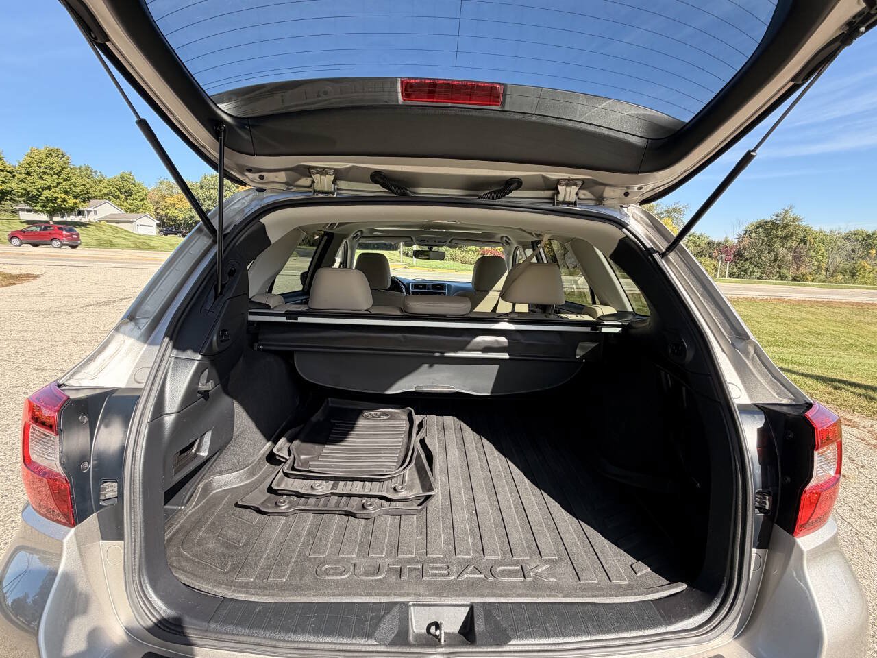 Used 2019 Subaru Outback 2.5i Limited AWD/4WD image 27