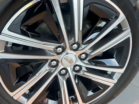 New 2026 Cadillac Lyriq Premium Luxury image 23