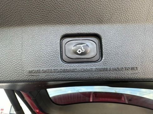 Used 2018 Ford Explorer Limited w/ Equipment Group 301A image 28