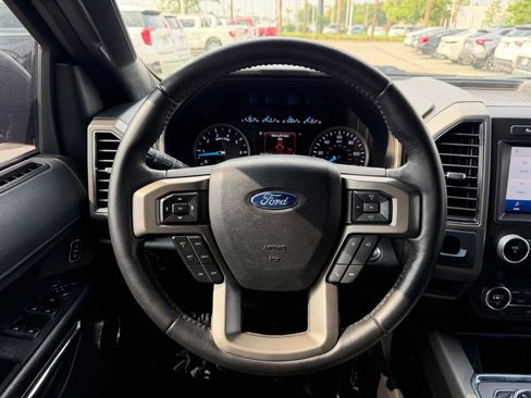 Used 2021 Ford Expedition XLT RWD image 18