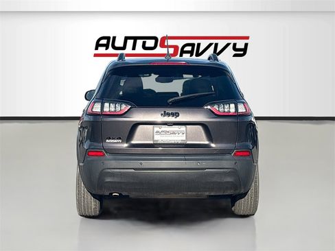 Used 2023 Jeep Cherokee Altitude Lux image 6