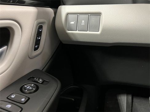 New 2025 Honda Pilot EX-L image 18