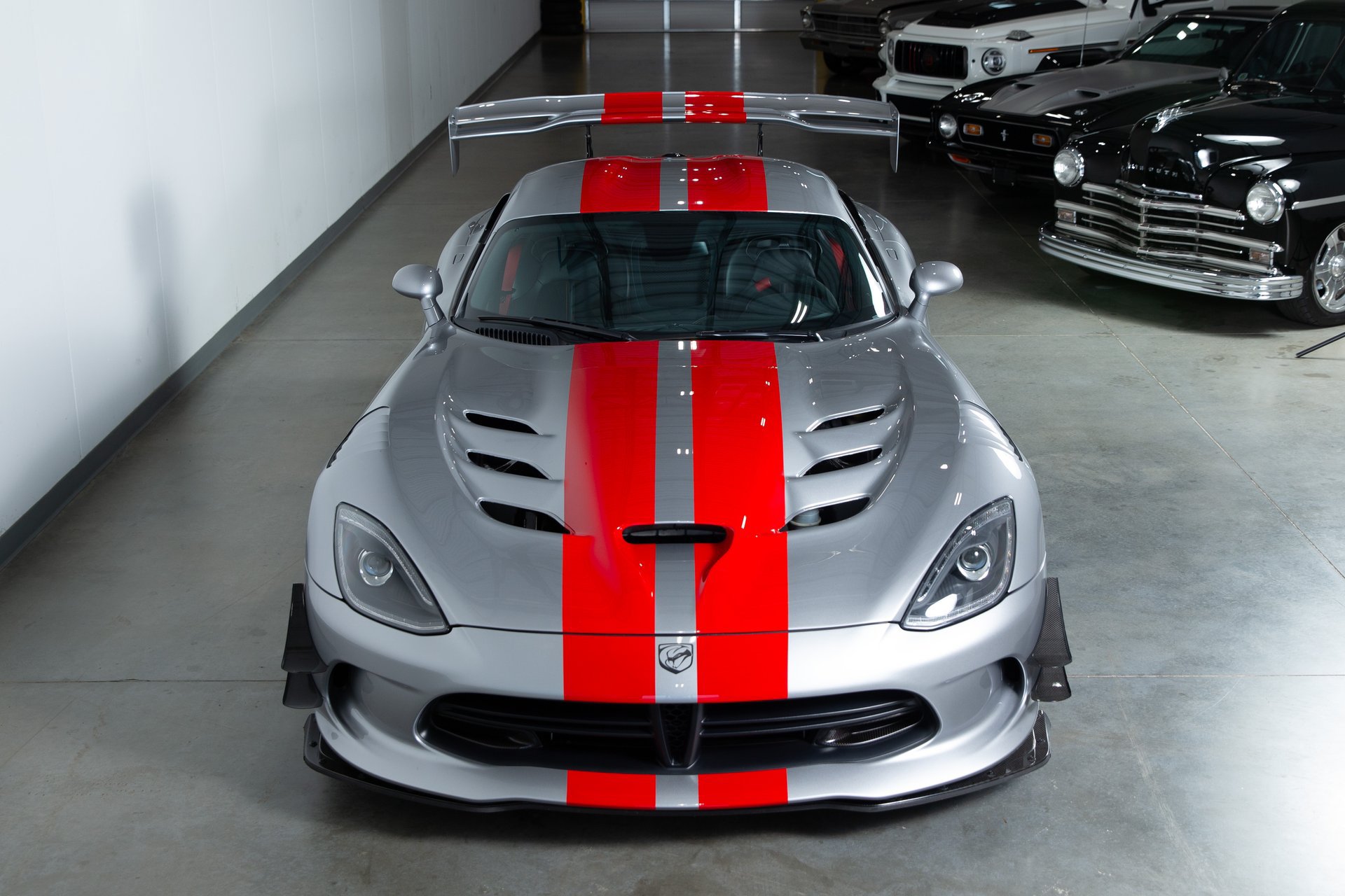 Used 2017 Dodge Viper ACR w/ Extreme Aero Package RWD image 16