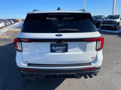 Used 2025 Ford Explorer ST w/ Sun And Sound Package AWD/4WD image 36
