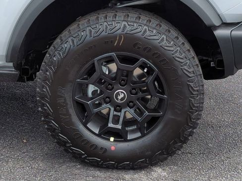 New 2026 Ford Bronco Badlands AWD/4WD image 11