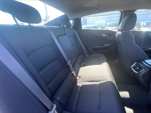 Used 2024 Chevrolet Malibu LT FWD image 25