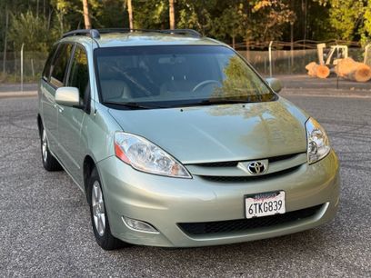 Used 2008 Toyota Sienna XLE