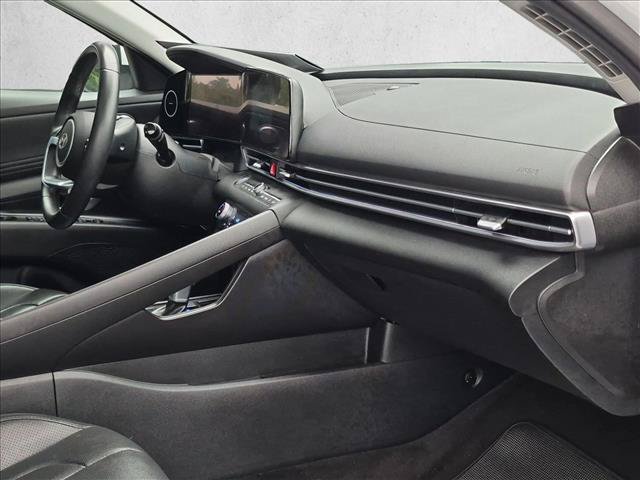 Used 2025 Hyundai Elantra Limited FWD image 22