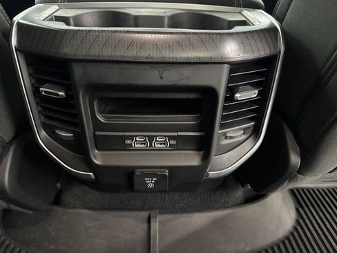 Used 2025 RAM 1500 Big Horn AWD/4WD image 34